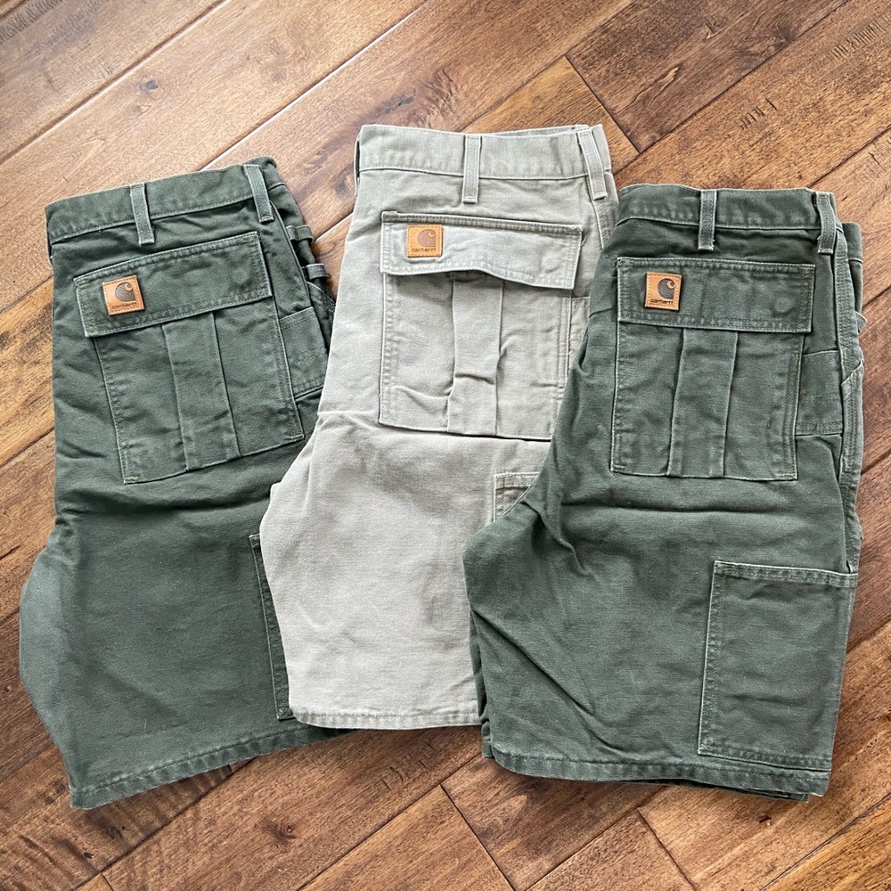 ❌SOLD Men’s Cargo Carhartt shorts